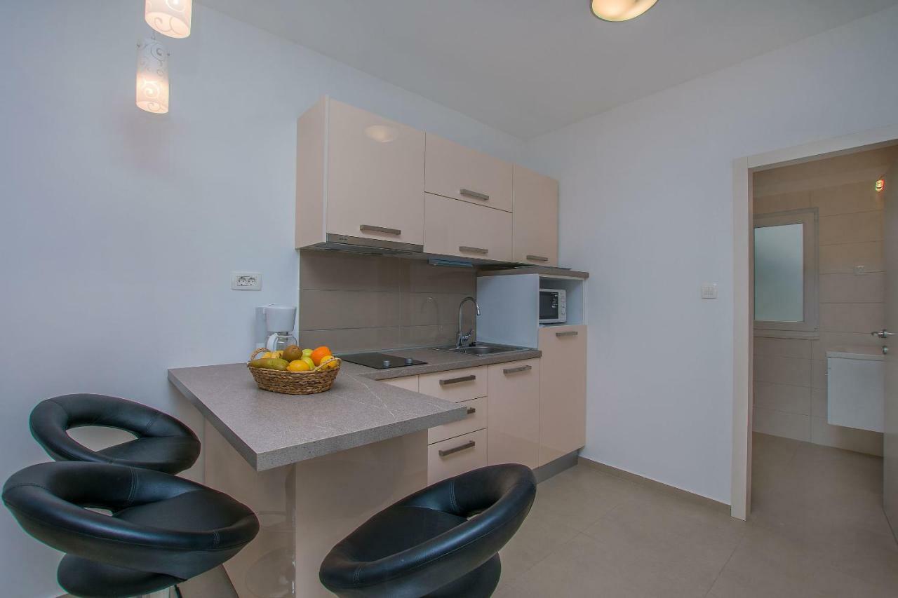 Apartments Villa Aquamarine Duće Εξωτερικό φωτογραφία