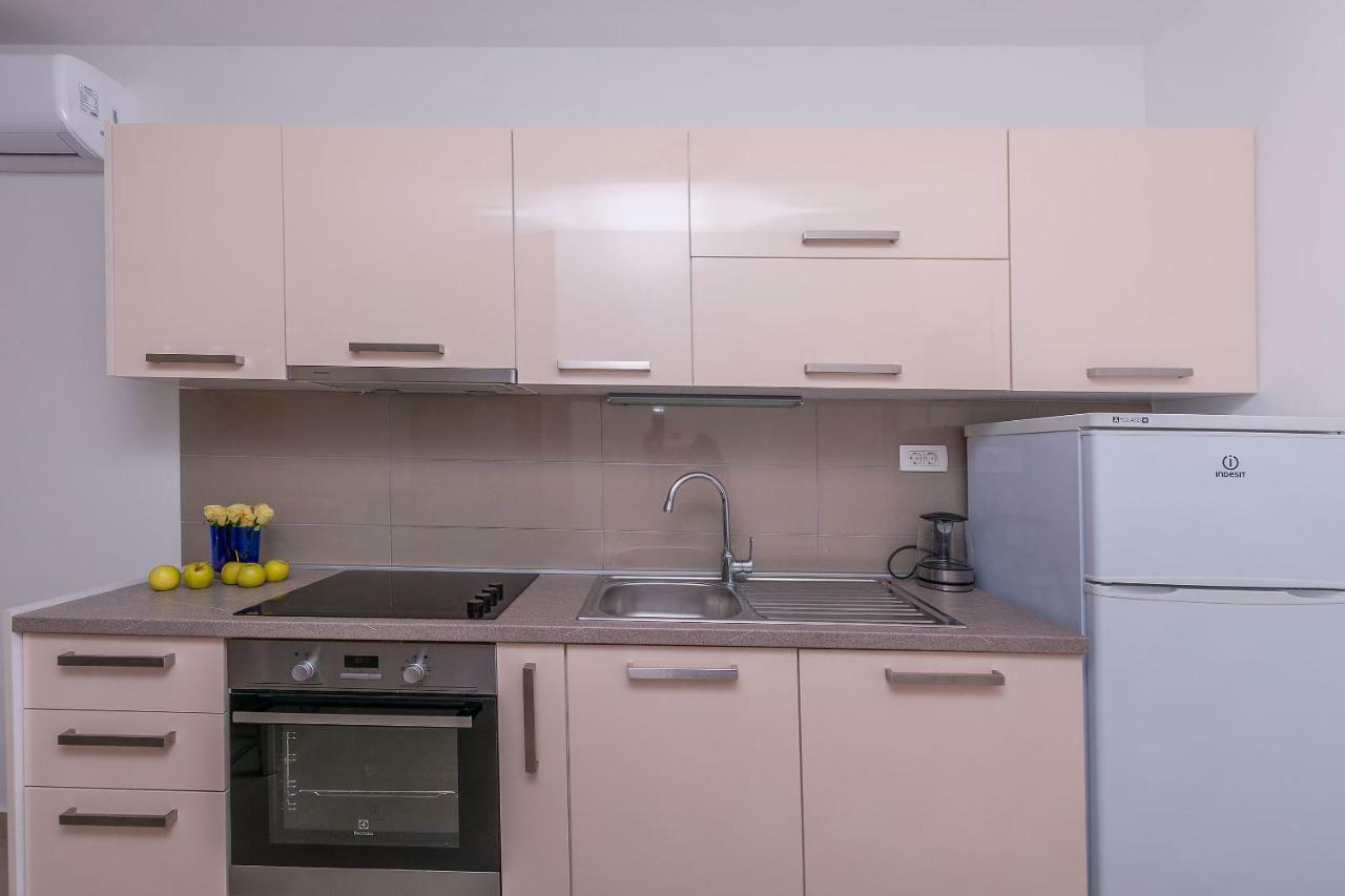 Apartments Villa Aquamarine Duće Εξωτερικό φωτογραφία
