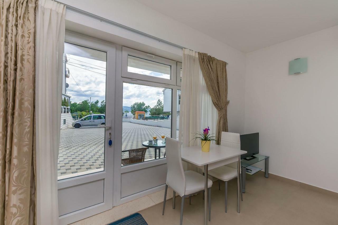 Apartments Villa Aquamarine Duće Εξωτερικό φωτογραφία