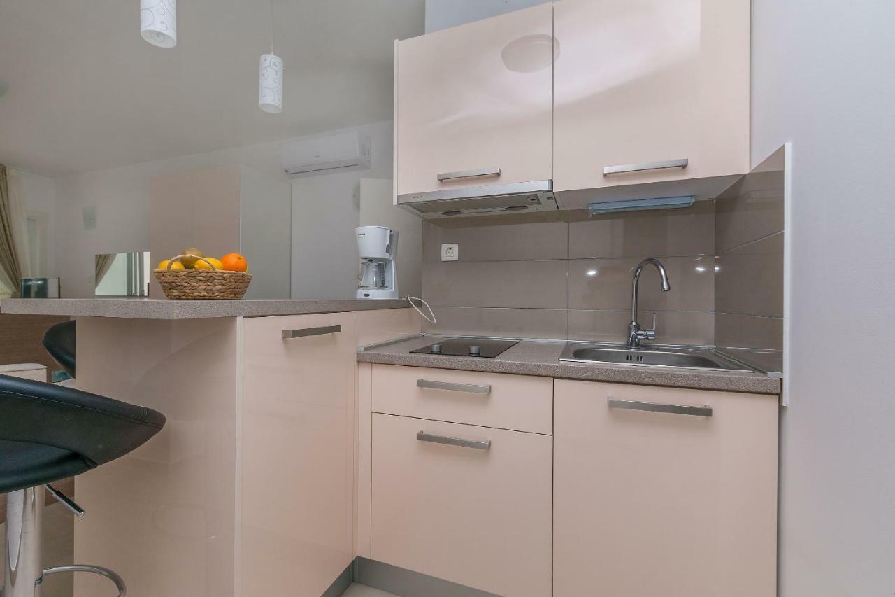 Apartments Villa Aquamarine Duće Εξωτερικό φωτογραφία