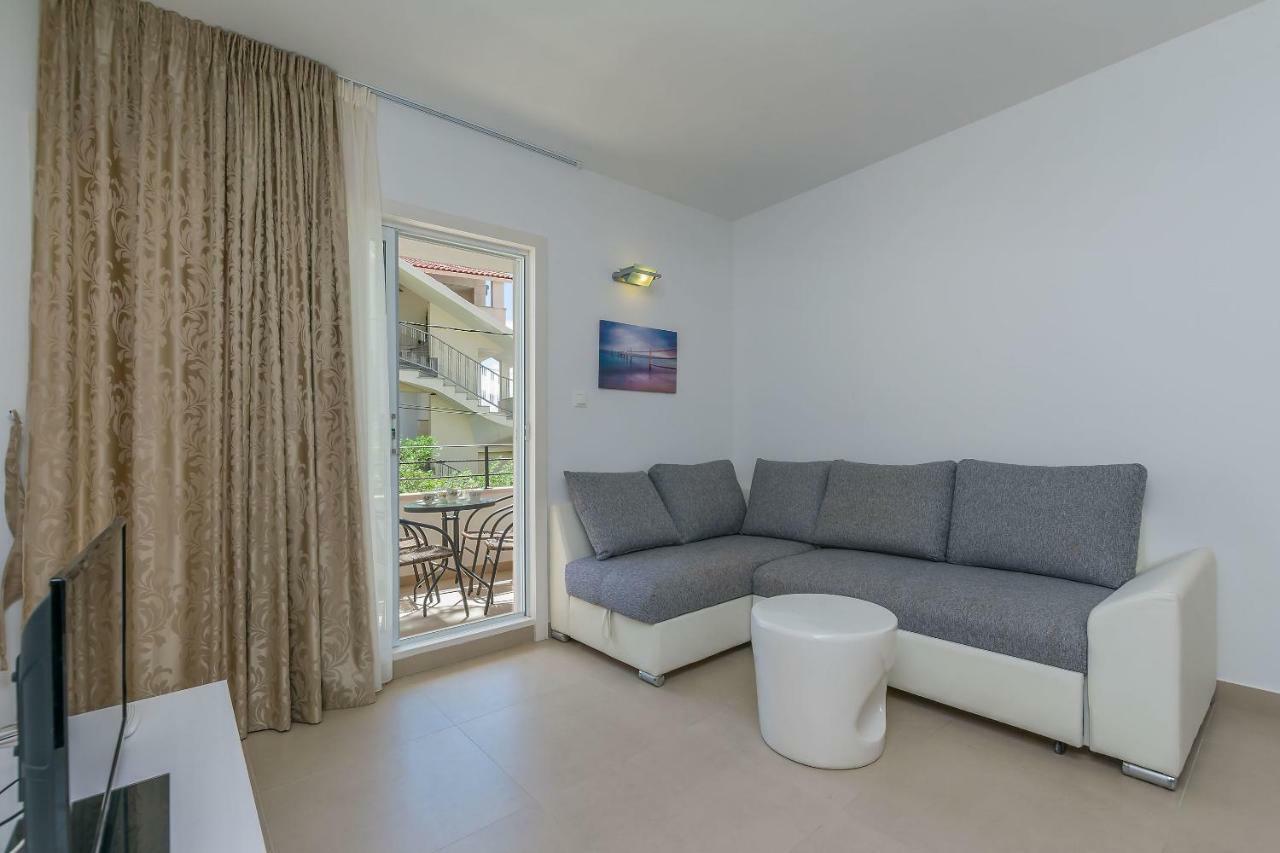 Apartments Villa Aquamarine Duće Εξωτερικό φωτογραφία